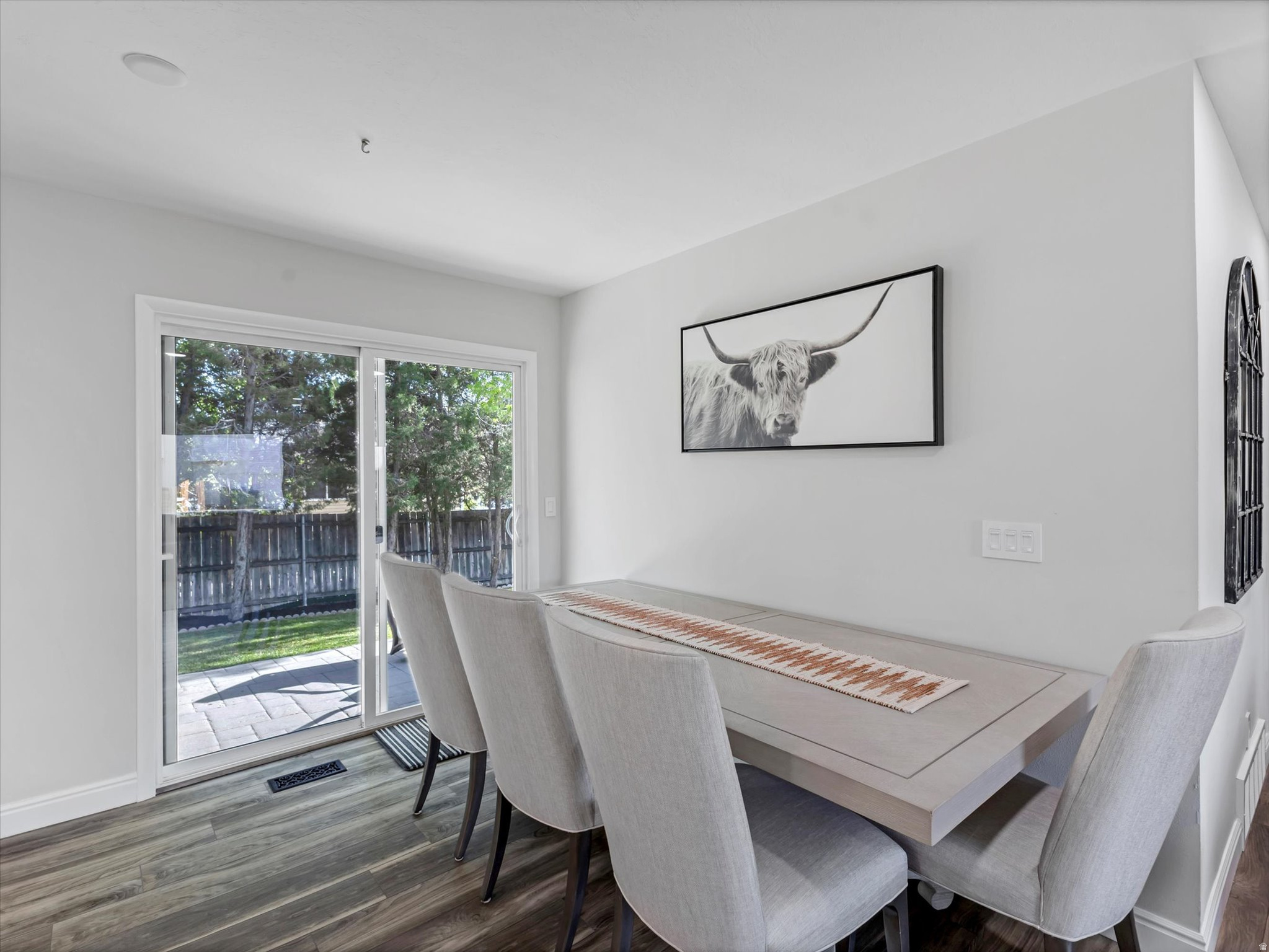 EASTRIDGE #4 - Residential