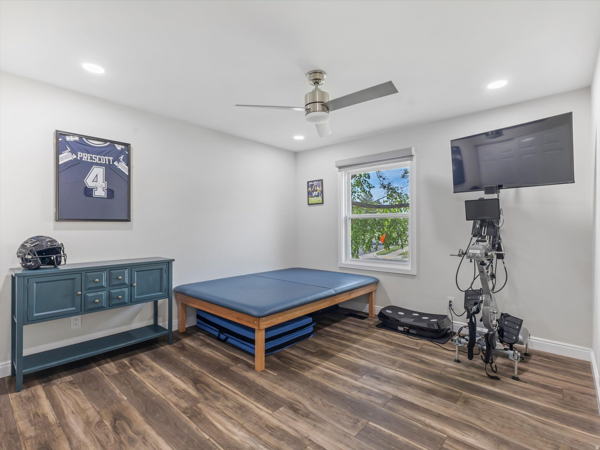 EASTRIDGE #4 - Residential