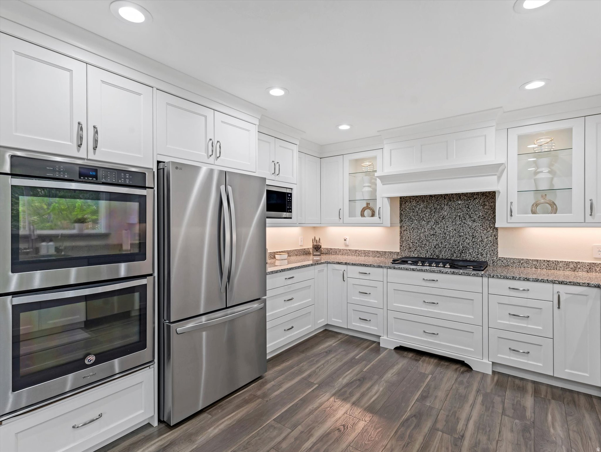 EASTRIDGE #4 - Residential