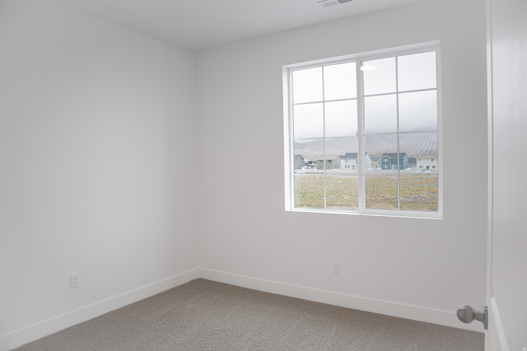 HARMONY CONDOS - Residential