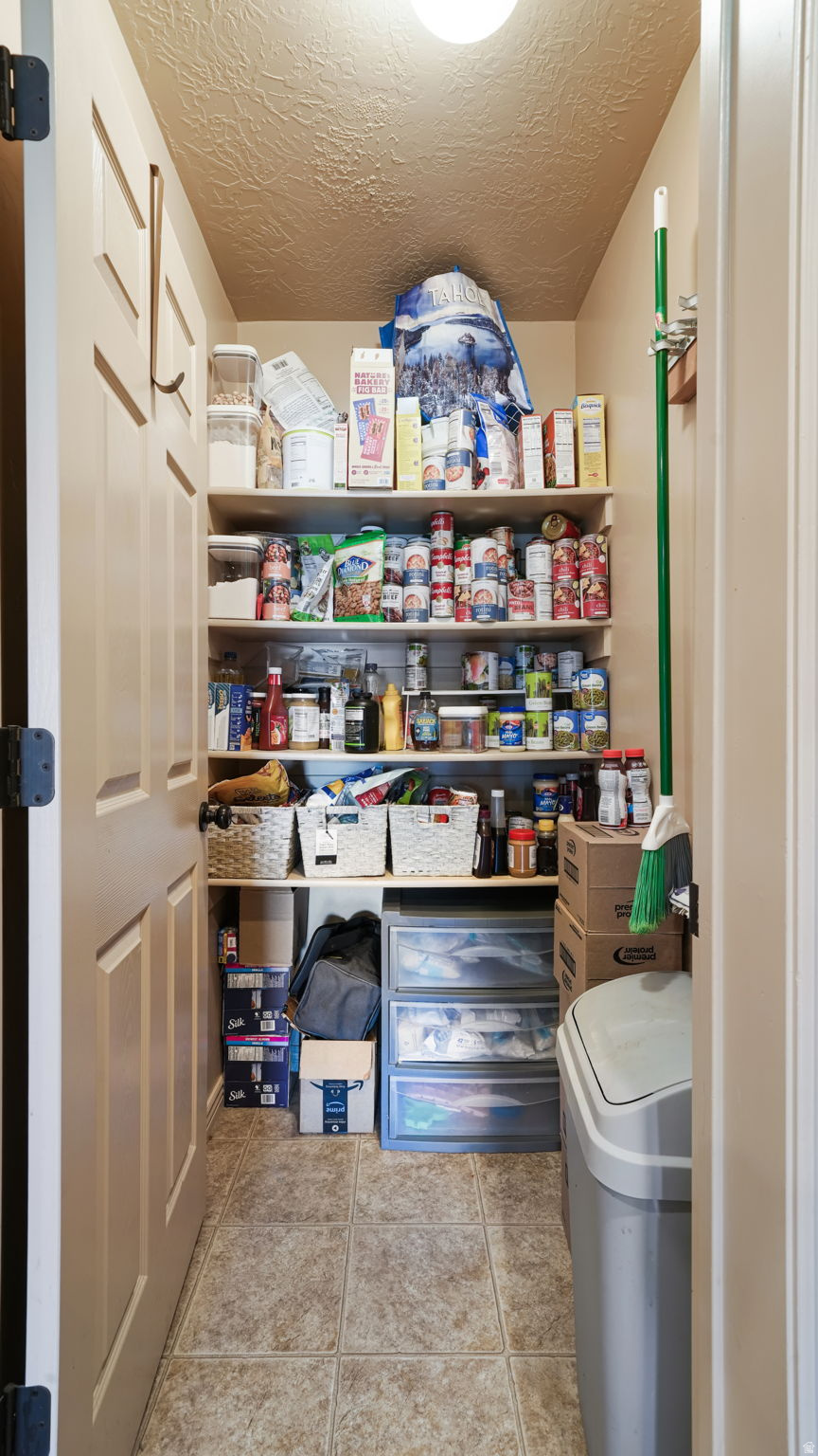 MAPLE MOUNTAIN - Residential