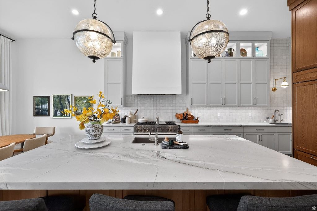 RIVER RIDGE - Residential