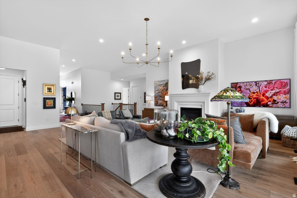 RIVER RIDGE - Residential