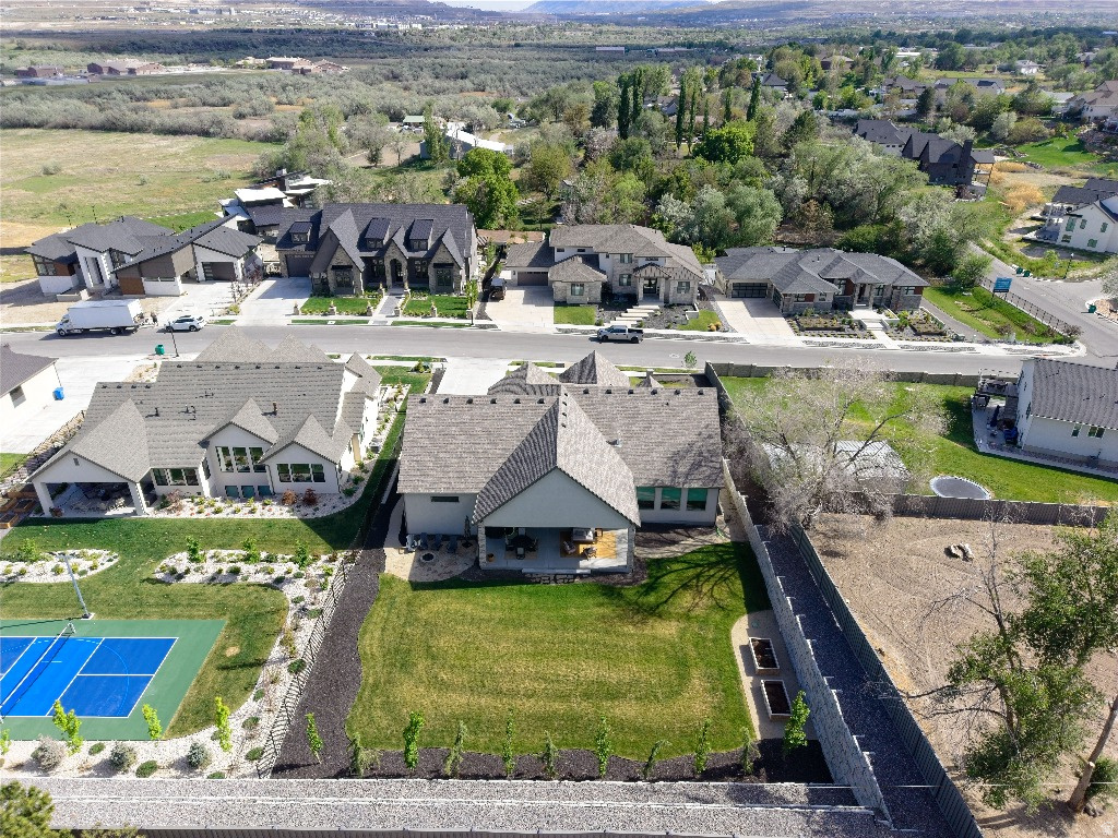 RIVER RIDGE - Residential