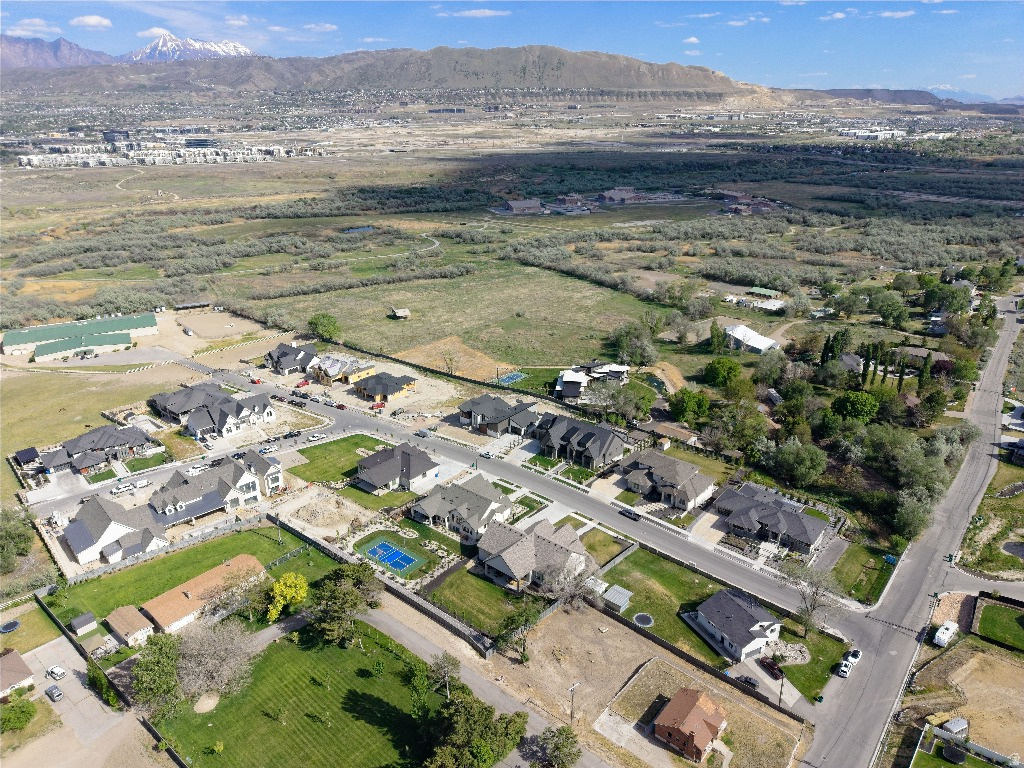 RIVER RIDGE - Residential