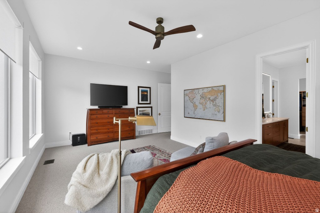 RIVER RIDGE - Residential