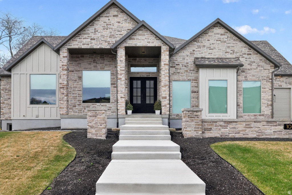 RIVER RIDGE - Residential