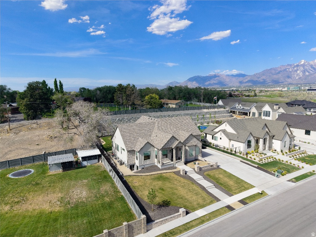 RIVER RIDGE - Residential