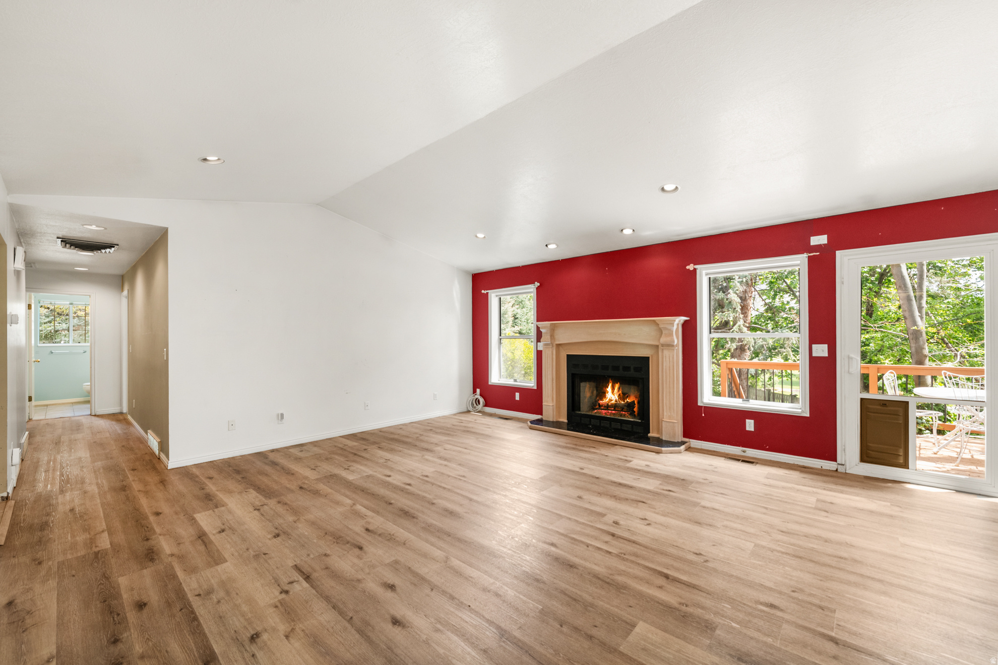 HIDDEN VALLEY COUNTRY CLUB ESTATES - Residential