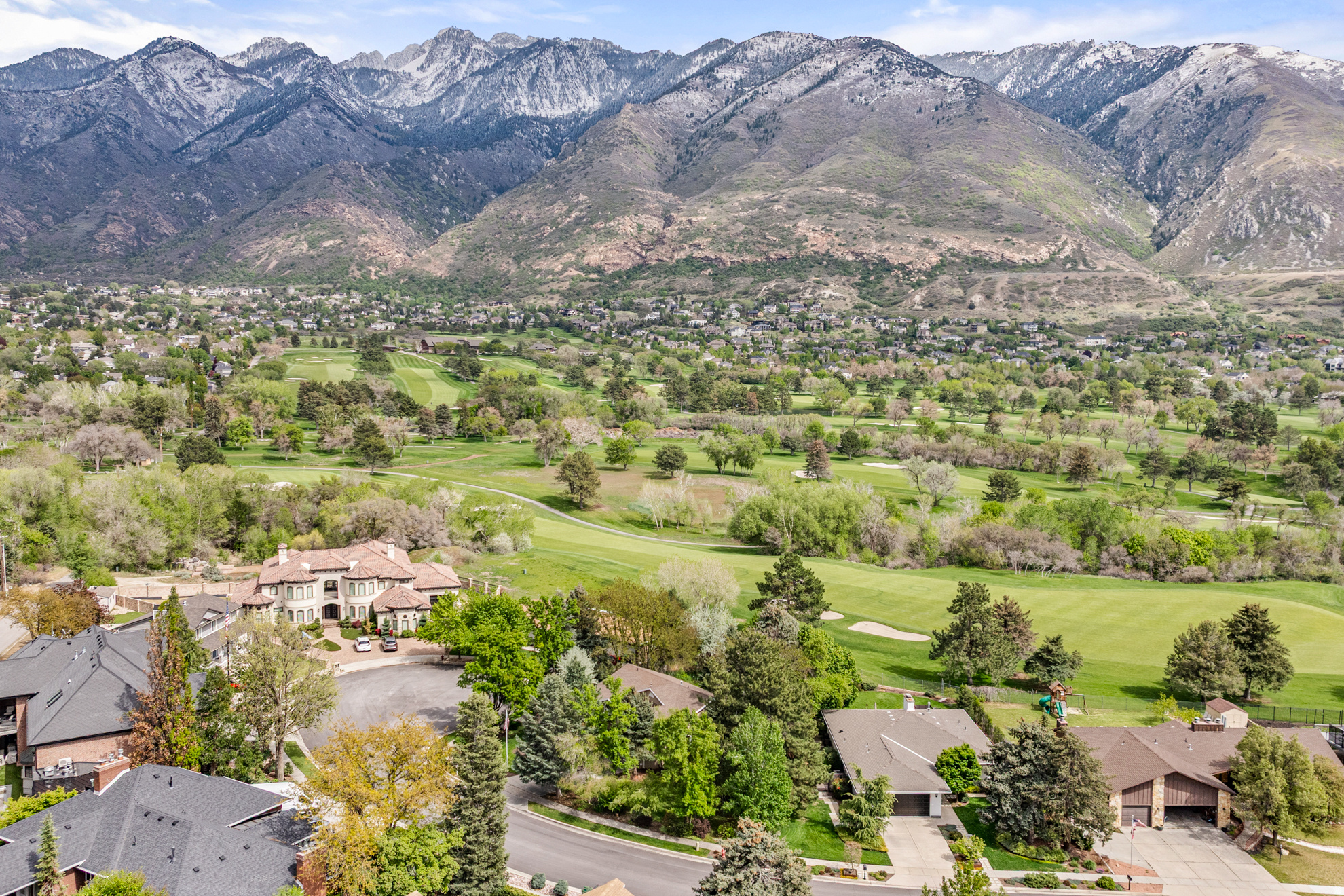 HIDDEN VALLEY COUNTRY CLUB ESTATES - Residential