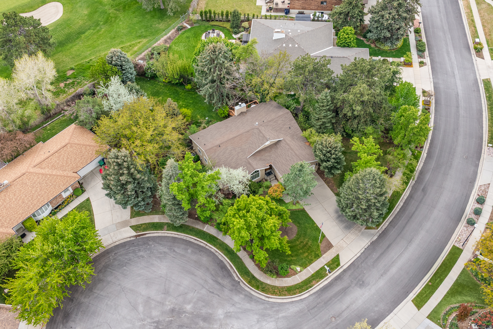HIDDEN VALLEY COUNTRY CLUB ESTATES - Residential