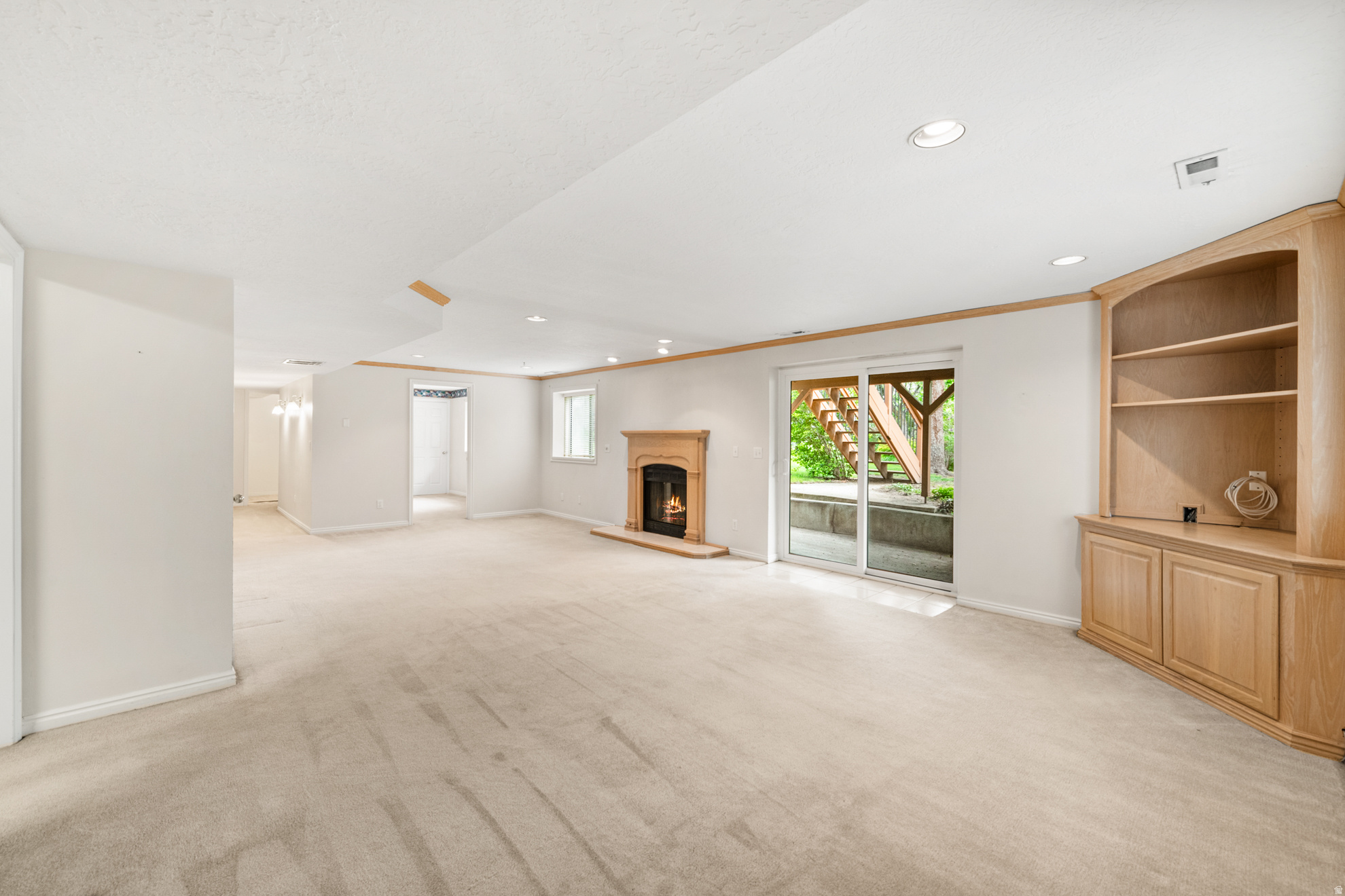 HIDDEN VALLEY COUNTRY CLUB ESTATES - Residential