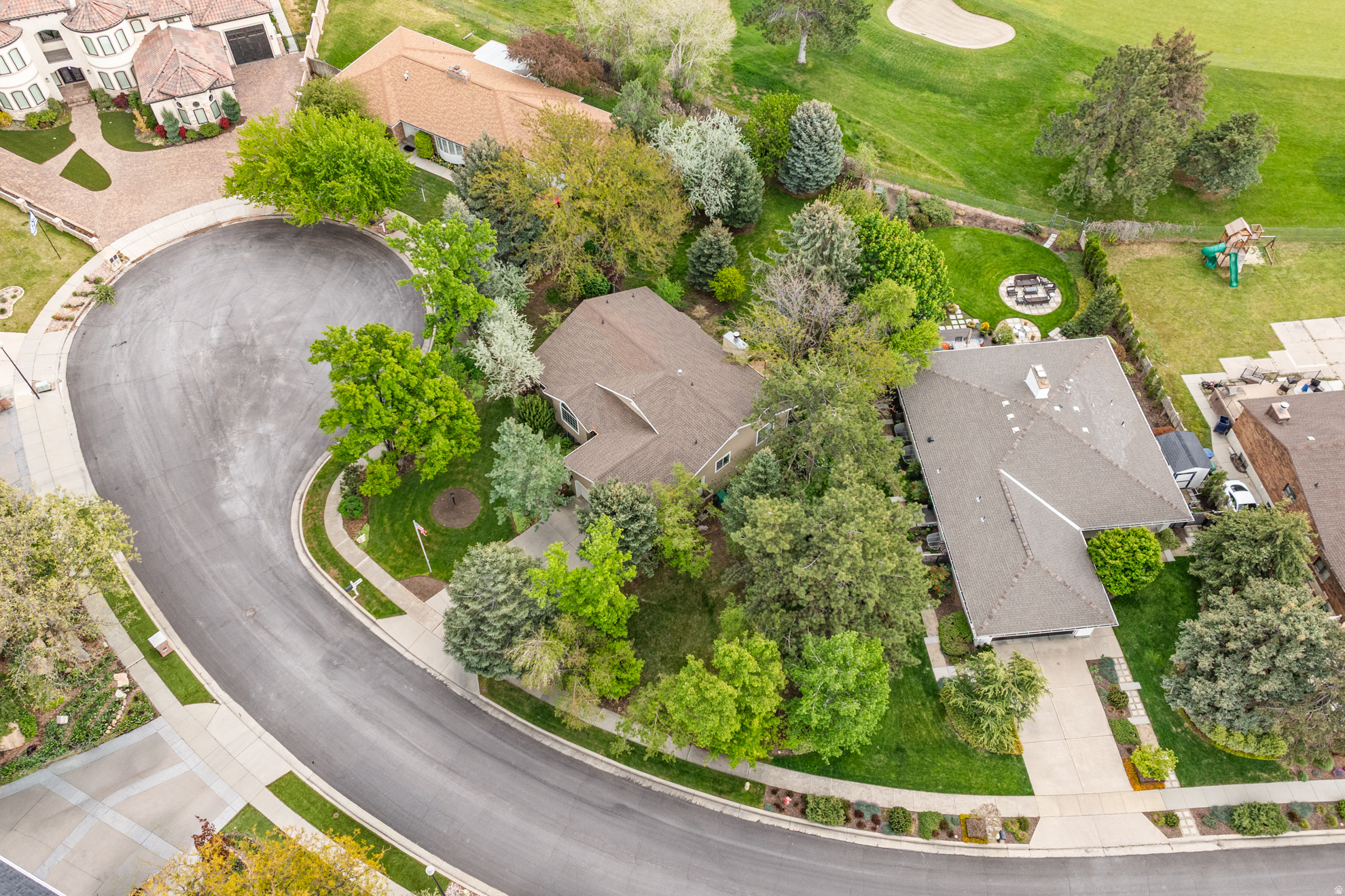 HIDDEN VALLEY COUNTRY CLUB ESTATES - Residential