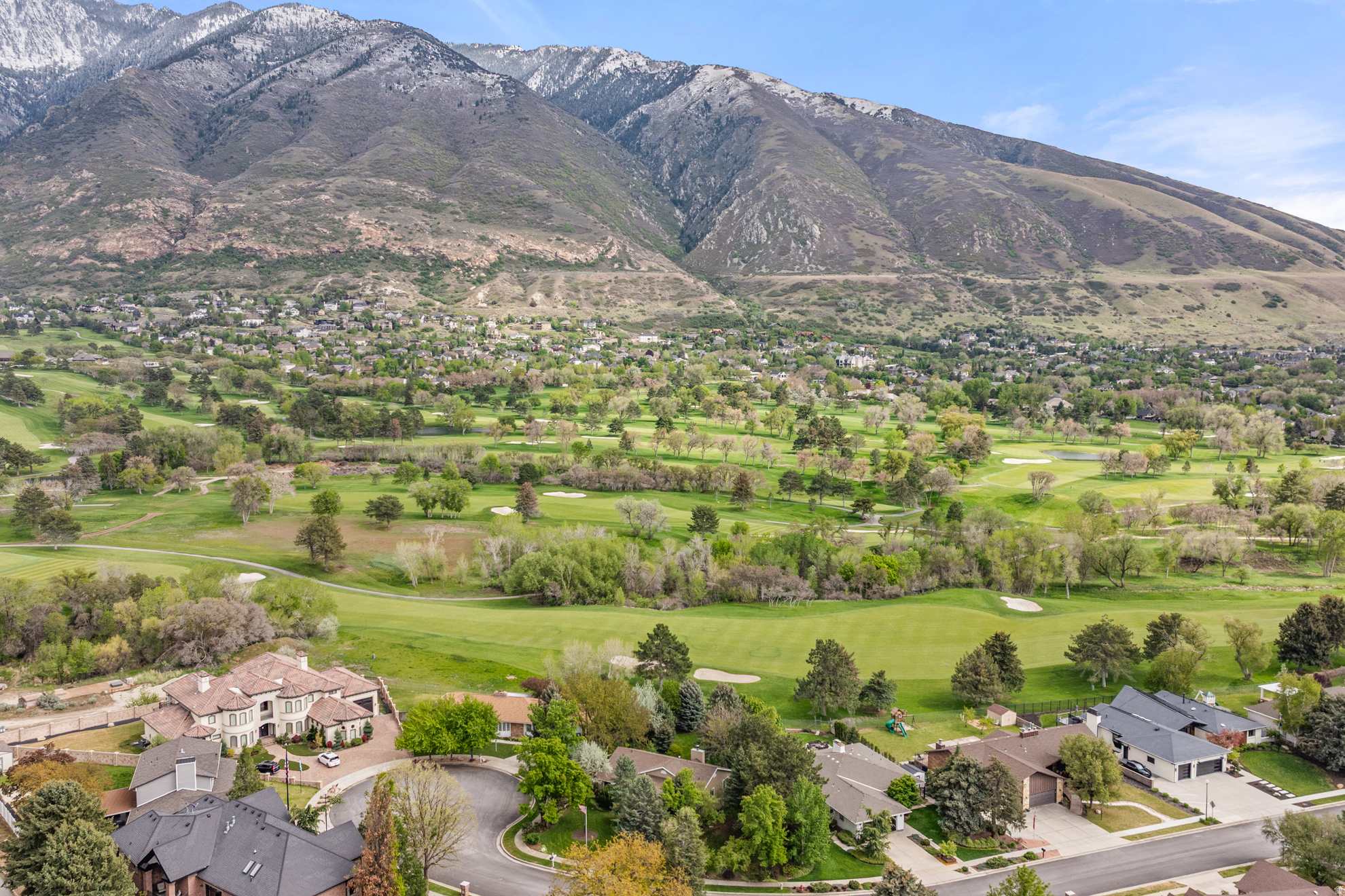 HIDDEN VALLEY COUNTRY CLUB ESTATES - Residential
