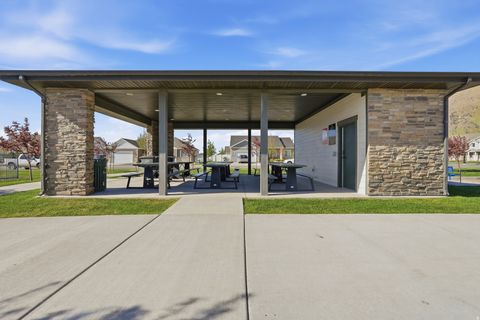 Tiny photo for 1555 E 320 S, Hyrum, UT 84319 (MLS # 2152196)