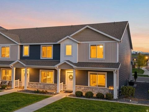 Photo of 1555 E 320 S, Hyrum, UT 84319 (MLS # 2152196)