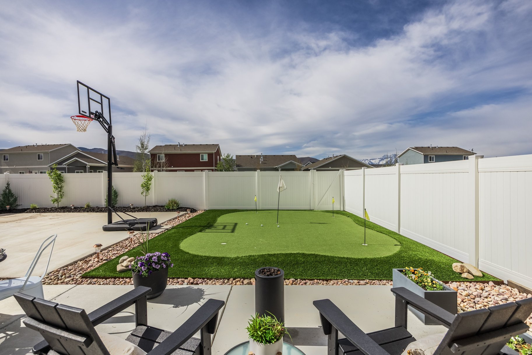 BROOKSIDE - Residential