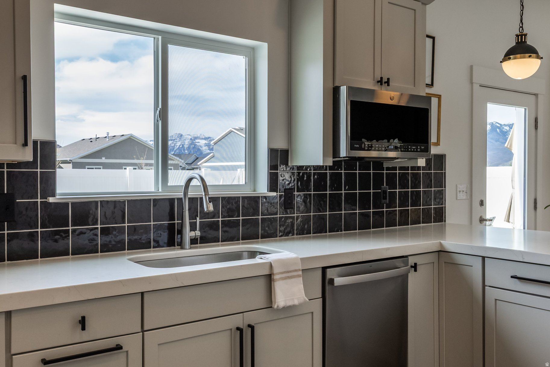 BROOKSIDE - Residential