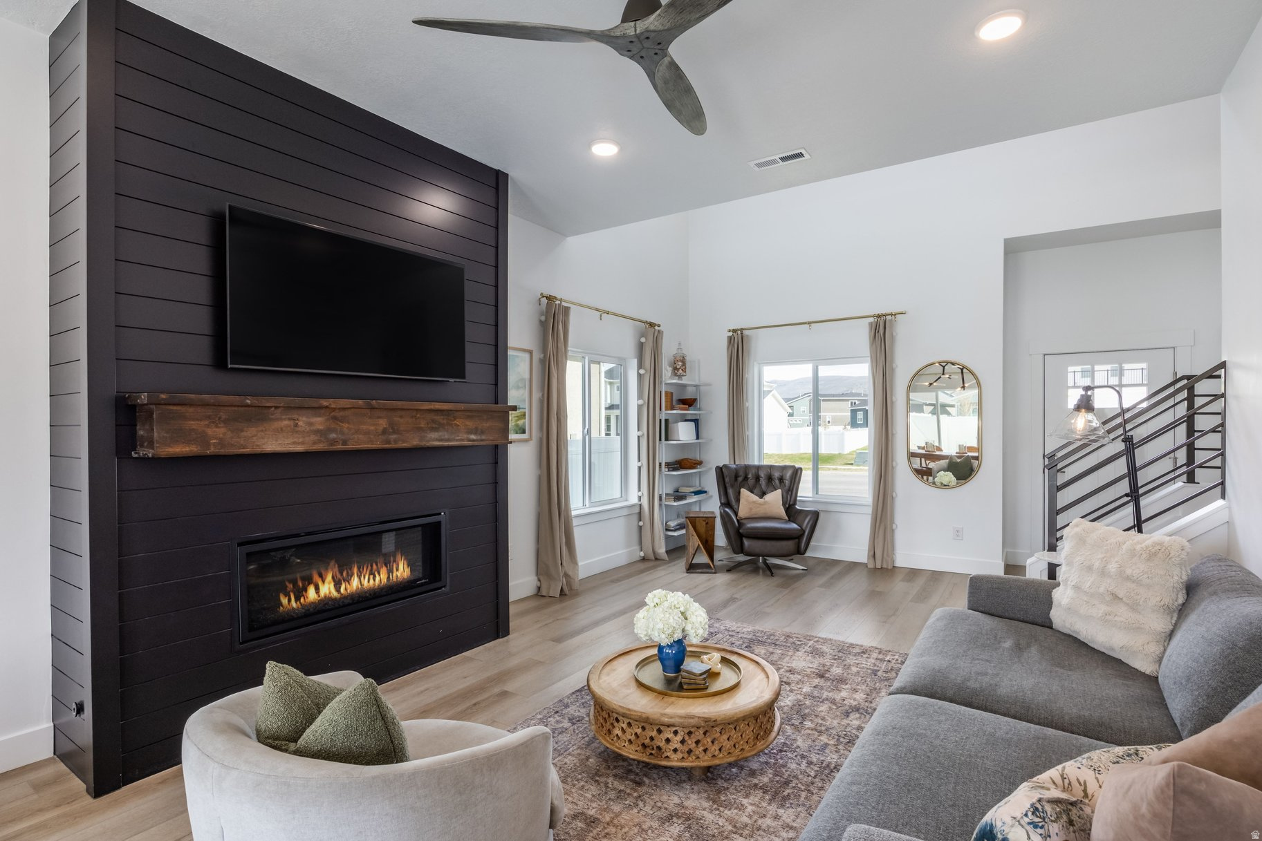 BROOKSIDE - Residential