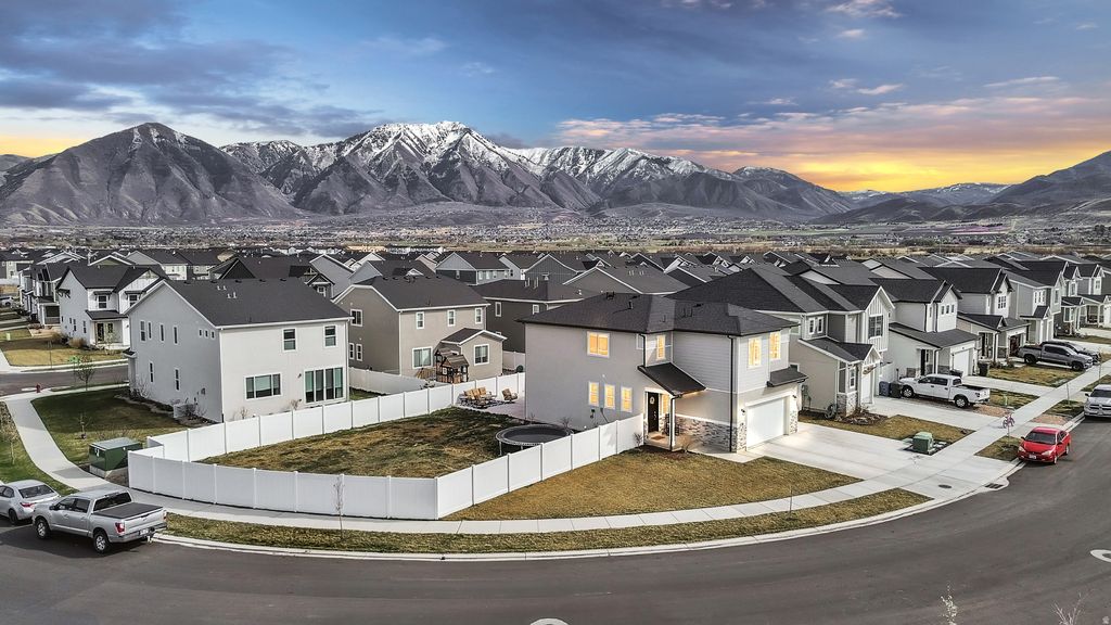 Photo of 1538 N 1130 St E, Payson, UT 84651 (MLS # 2145311)