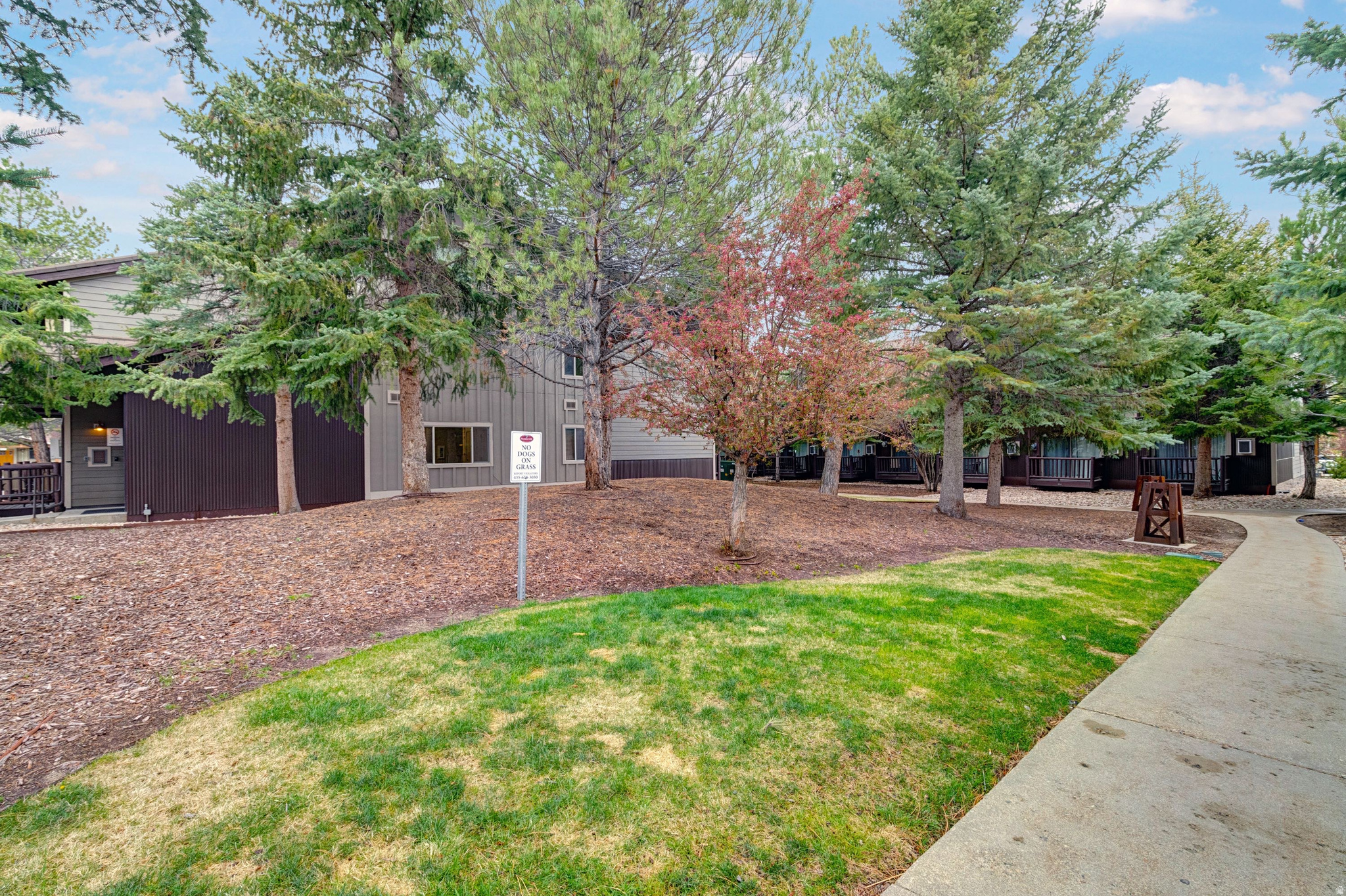 PROSPECTOR SQUARE CONDOMINIUMS - Residential