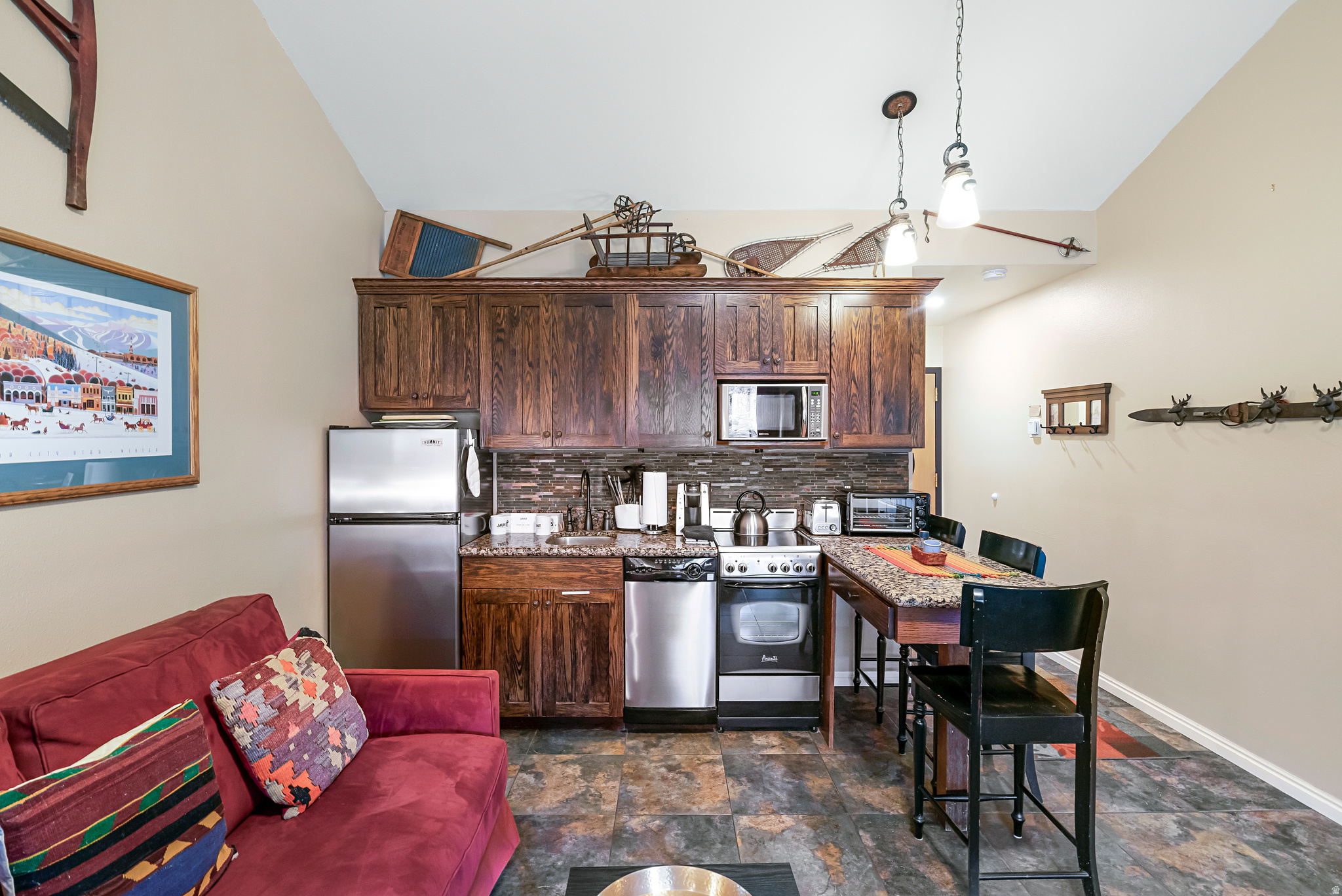 PROSPECTOR SQUARE CONDOMINIUMS - Residential