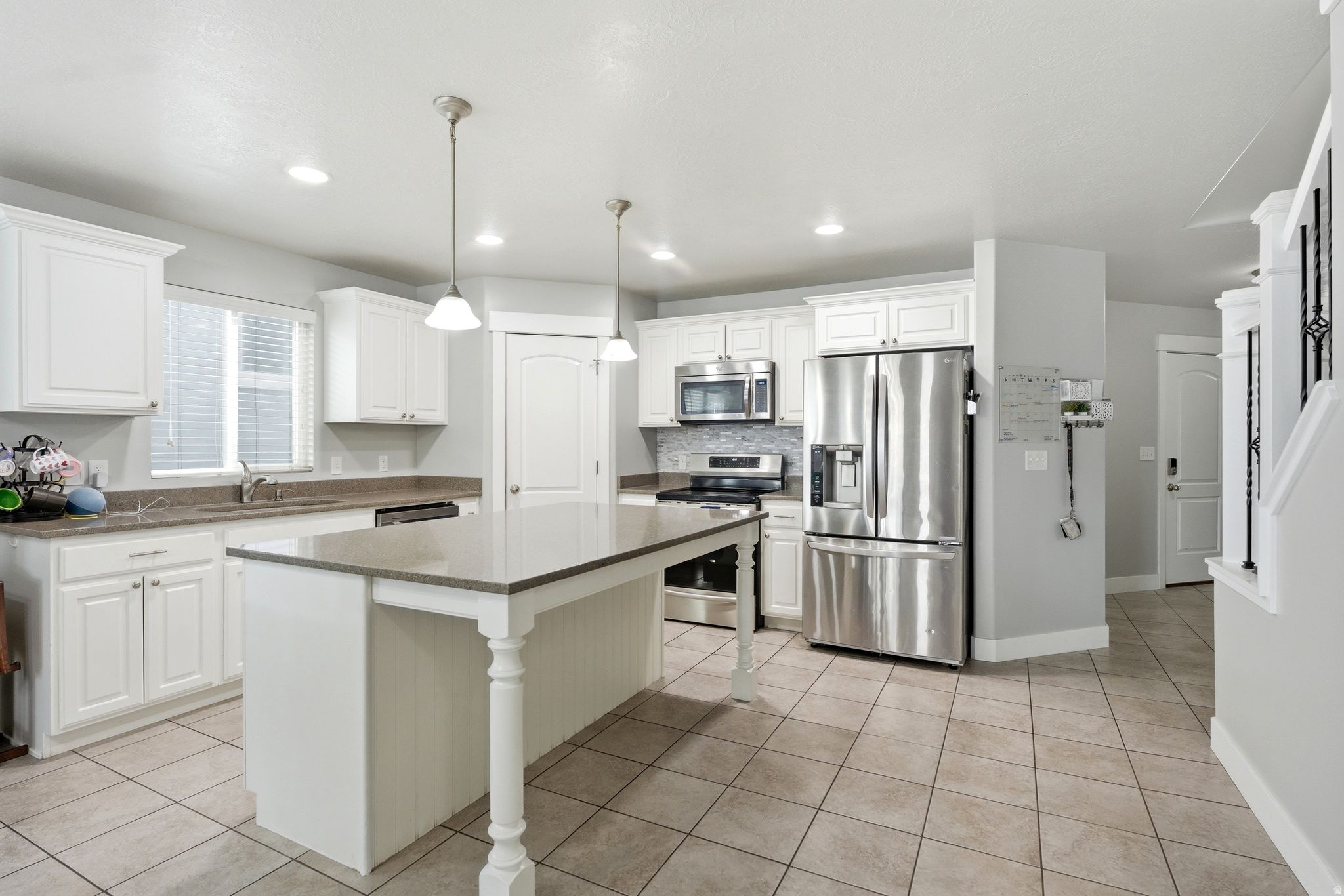 MTN HEIGHTS @ ROSECREST - Residential