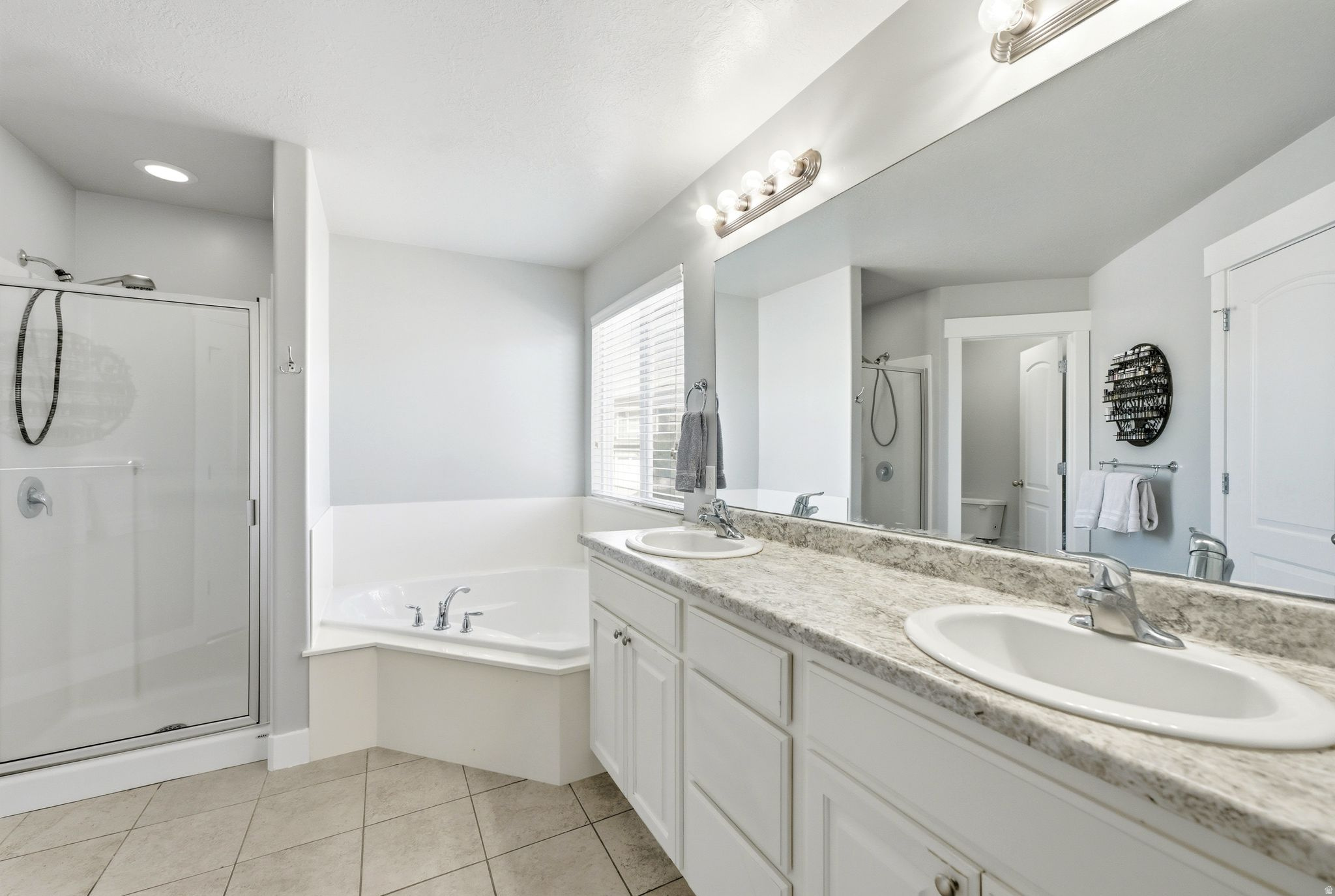 MTN HEIGHTS @ ROSECREST - Residential