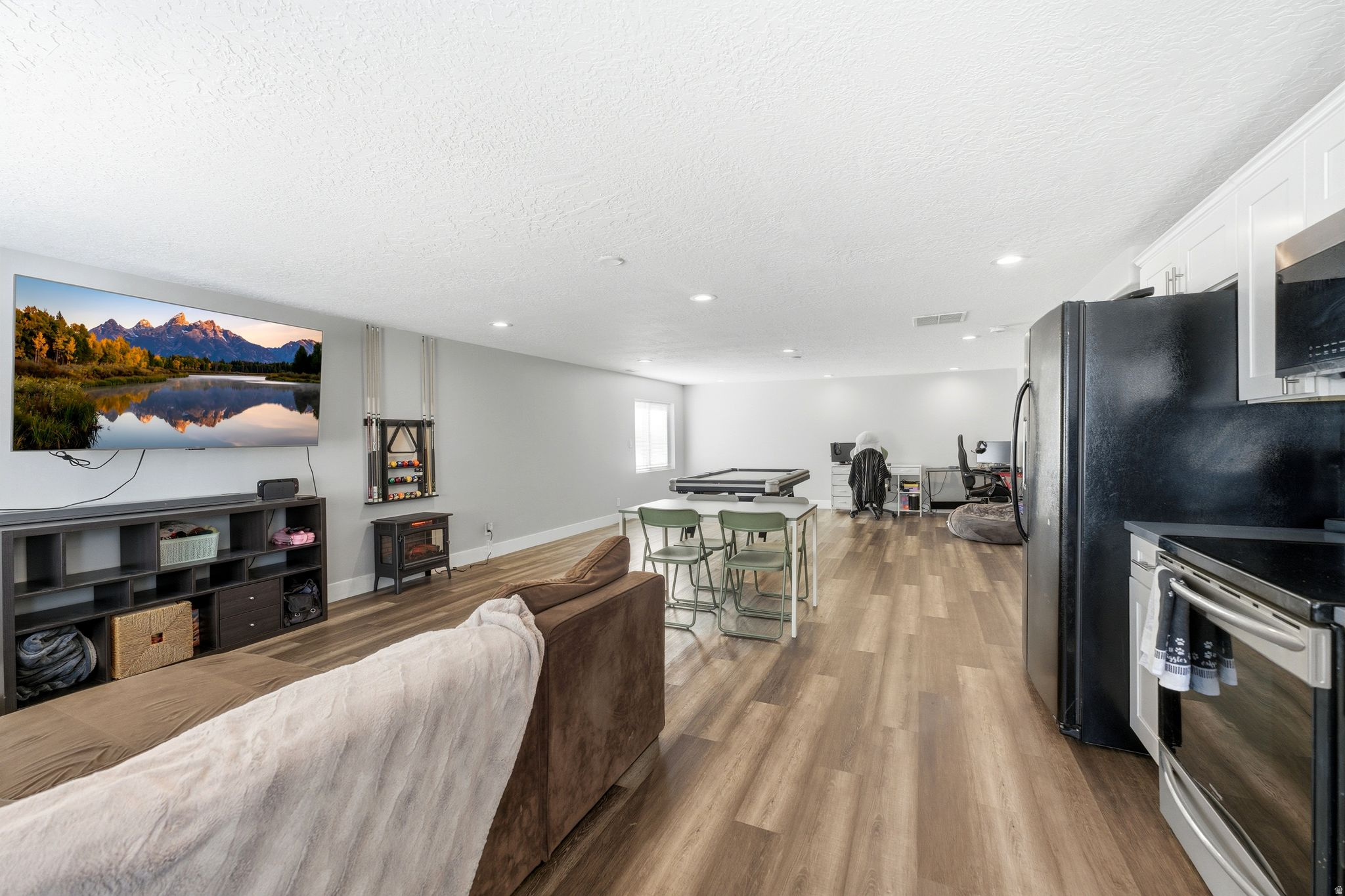 MTN HEIGHTS @ ROSECREST - Residential