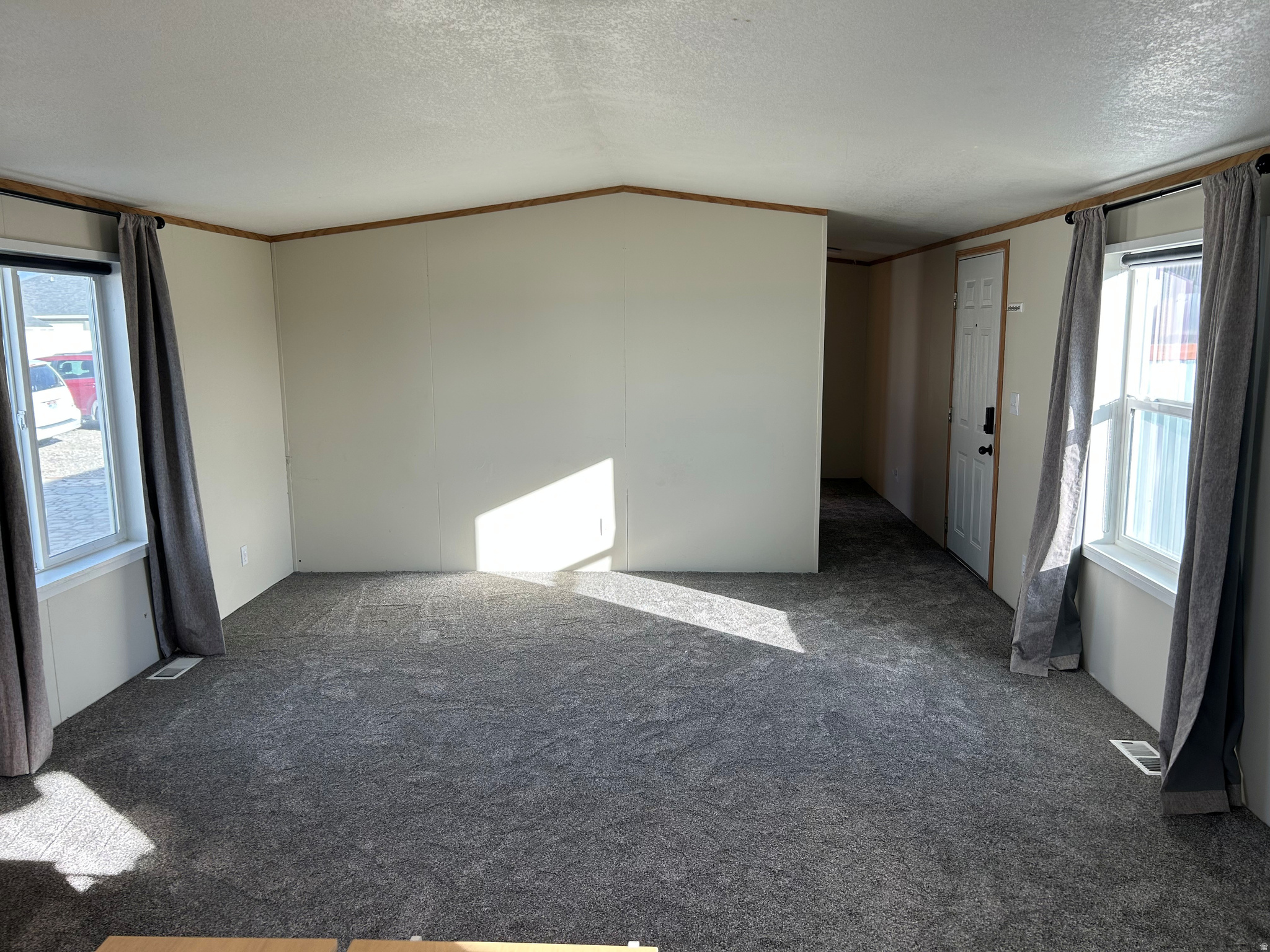 SPRING ACRES - Residential