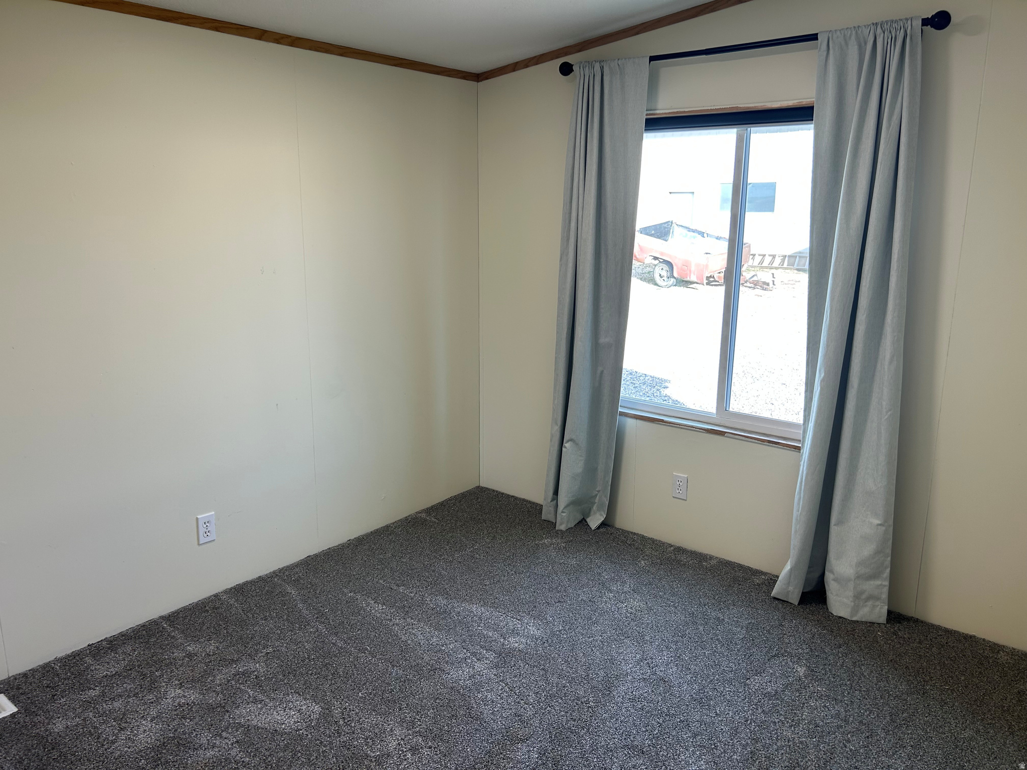 SPRING ACRES - Residential