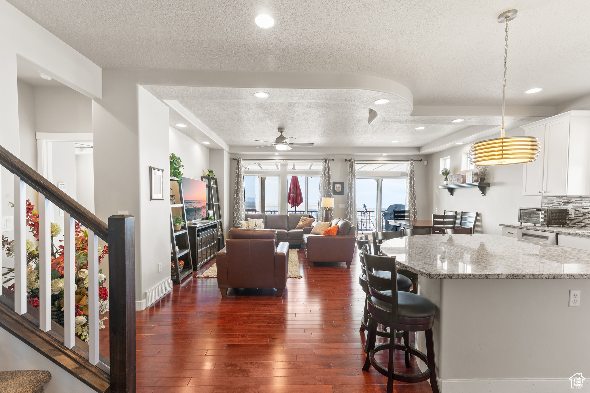 VIEWS AT EAGLEWOOD VILLAGE - Residential