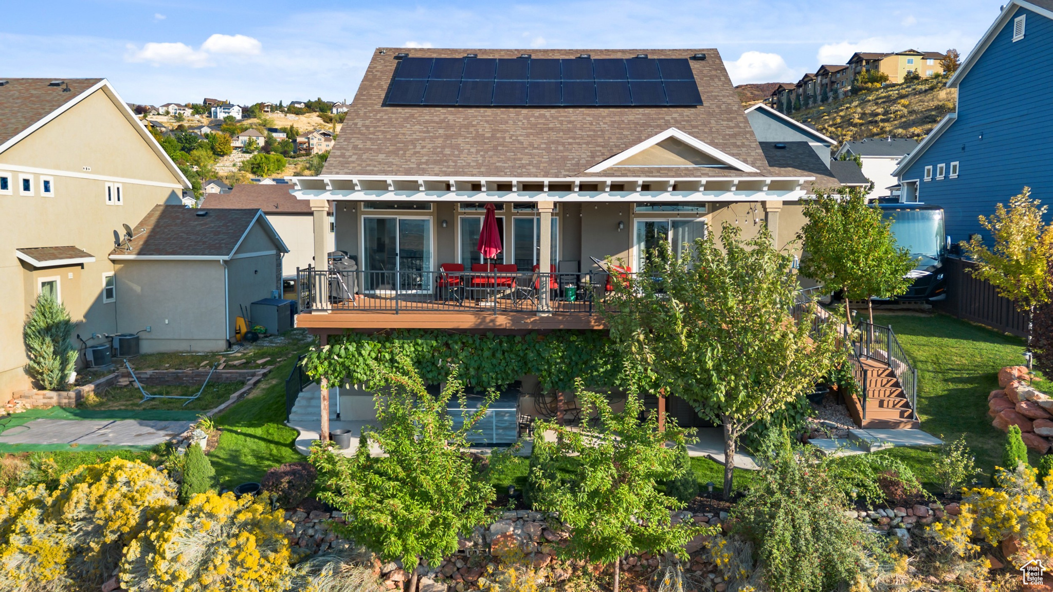 VIEWS AT EAGLEWOOD VILLAGE - Residential