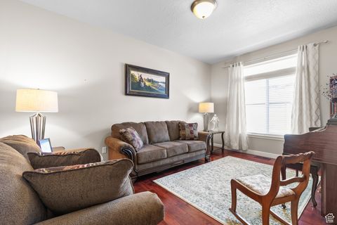 Tiny photo for 460 S SUNSET RIDGE DR, North Salt Lake, UT 84054 (MLS # 2116427)