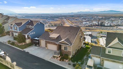 Tiny photo for 460 S SUNSET RIDGE DR, North Salt Lake, UT 84054 (MLS # 2116427)