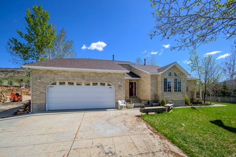 Tiny photo for 4851 E LAKE CREEK RD, Heber City, UT 84032 (MLS # 2147902)