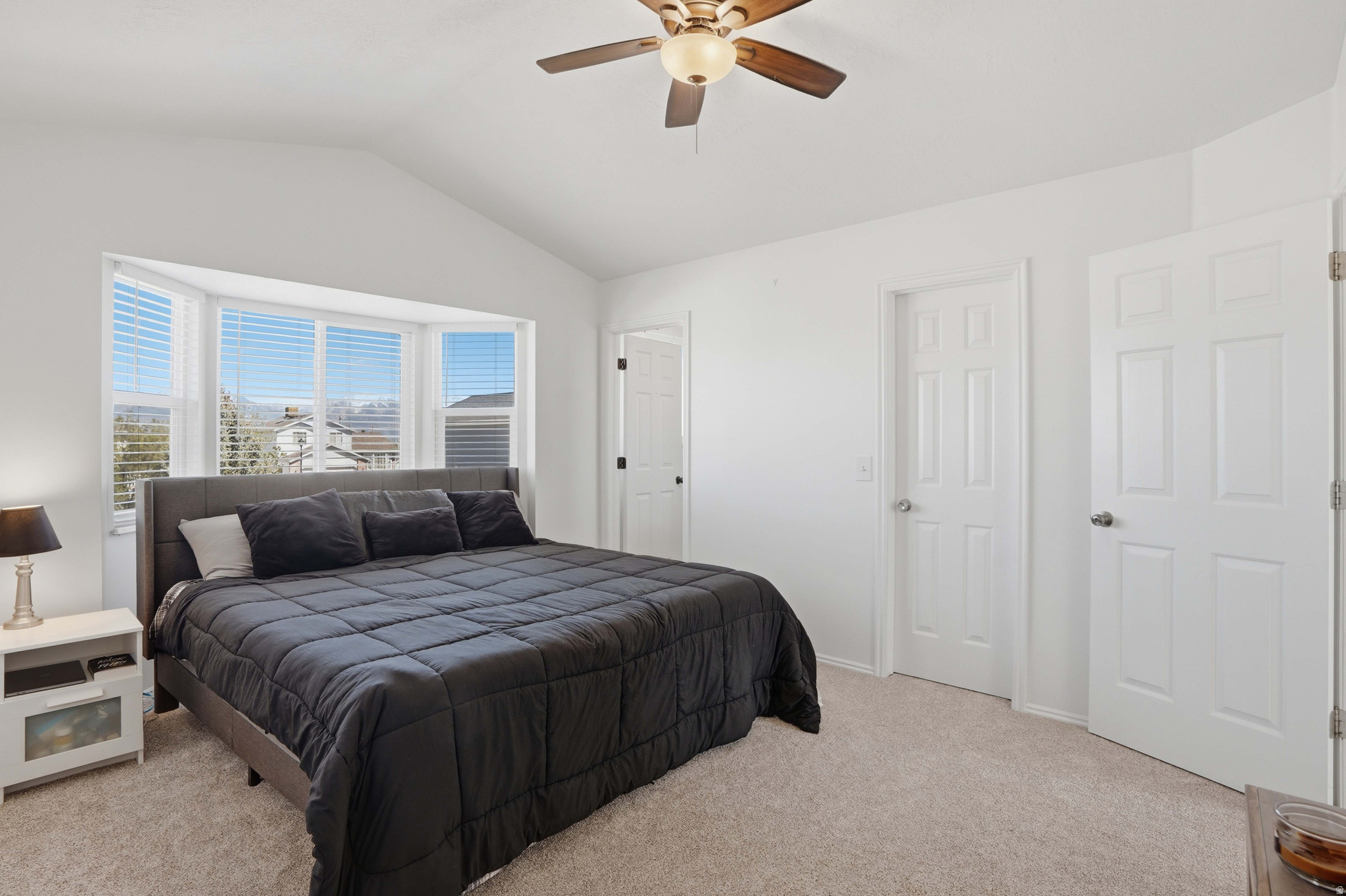 WALNUT HILLS - Residential