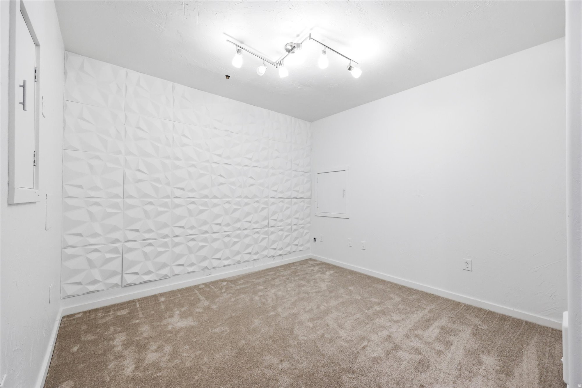 KENNECOTT - Residential