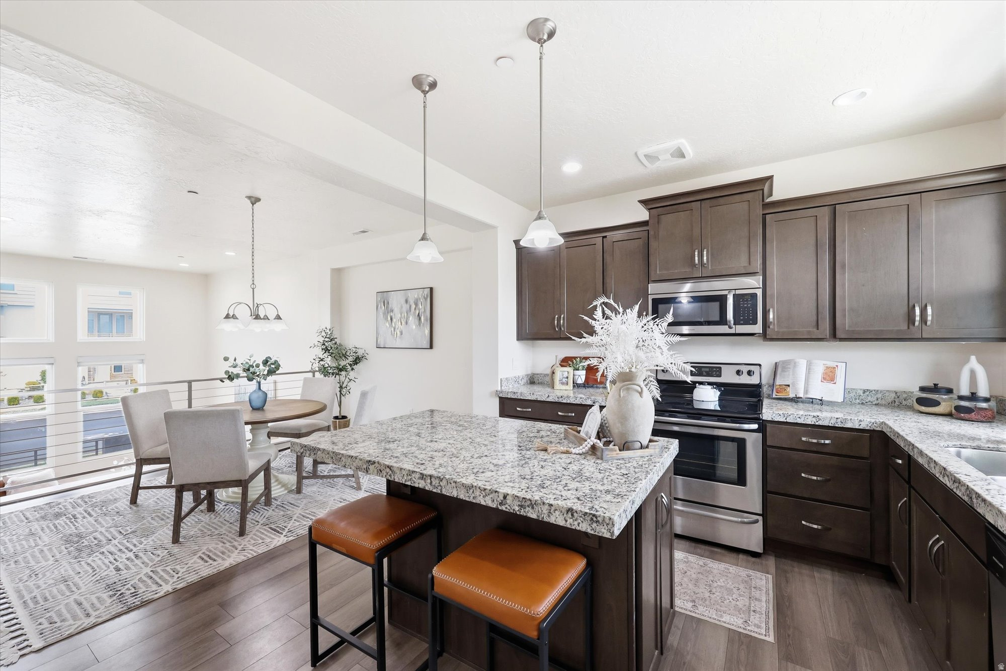 KENNECOTT - Residential