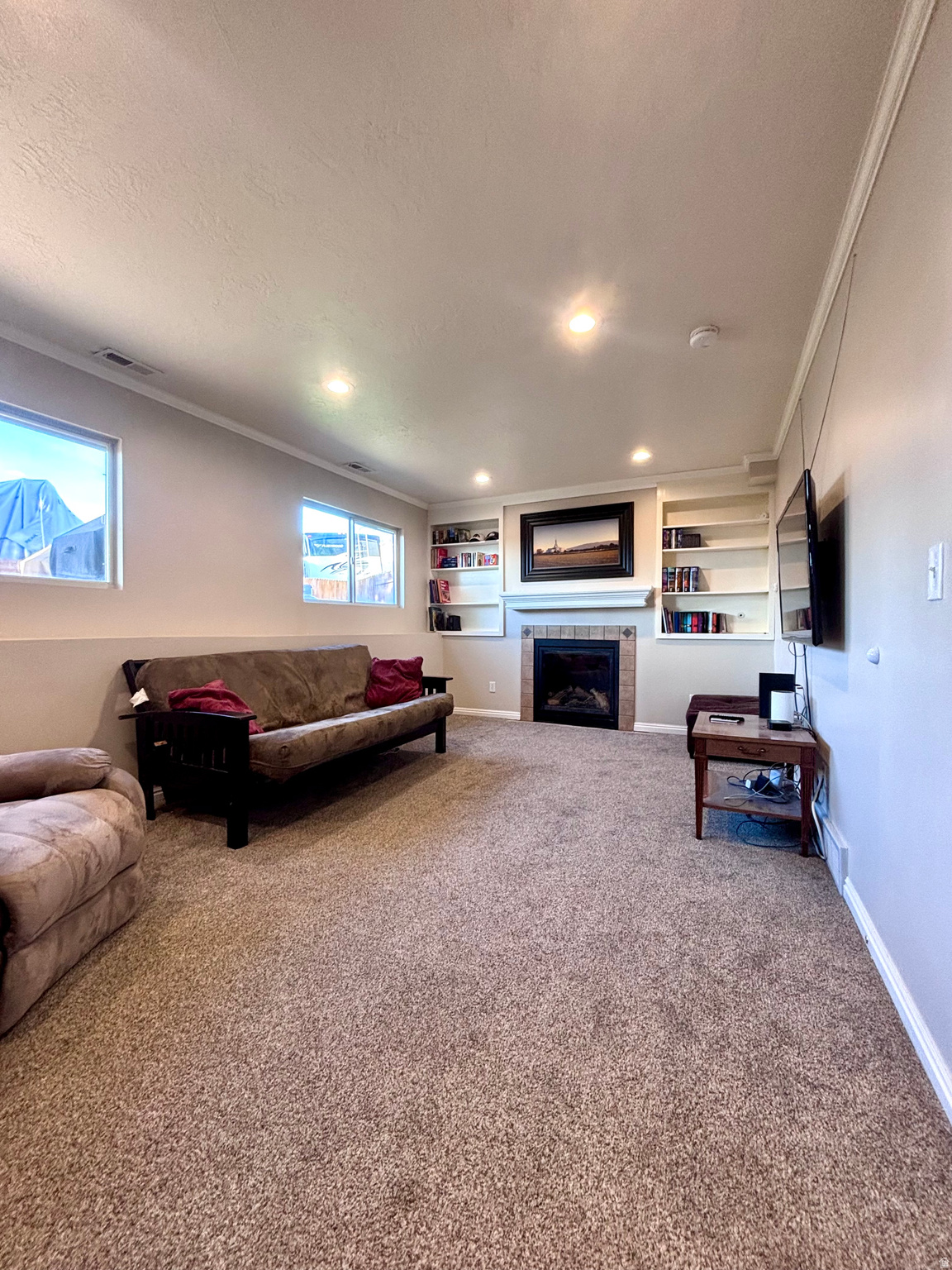 EASTPOINTE - Residential