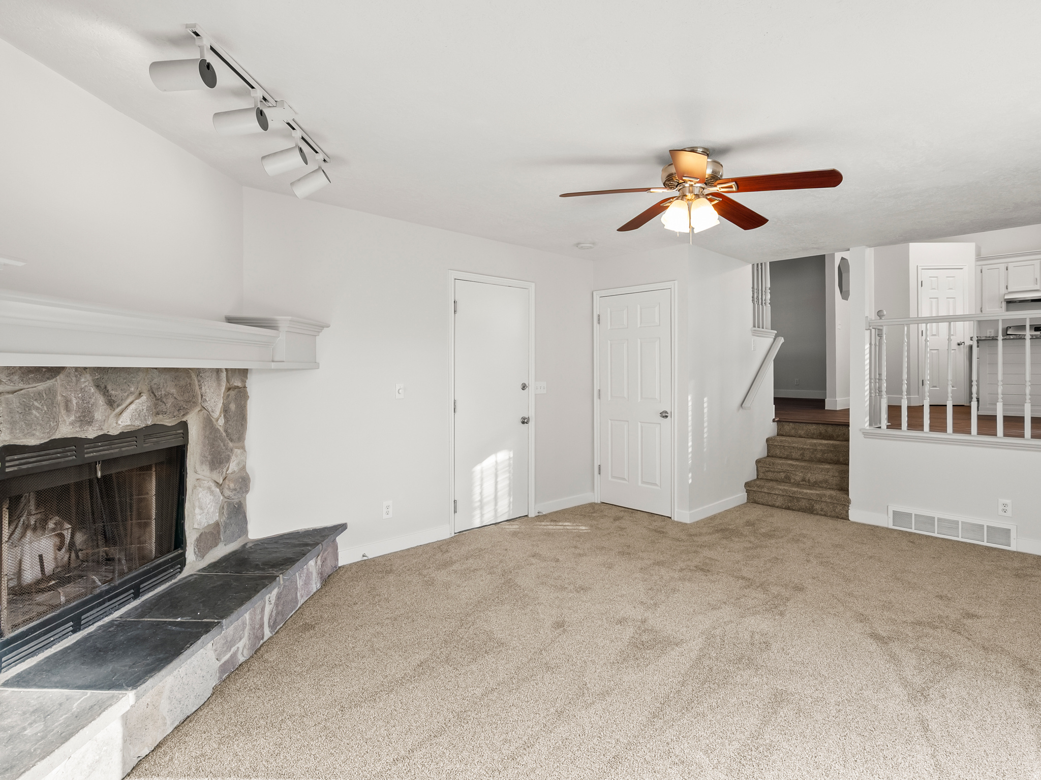 SILVER RIDGE #3 - Residential