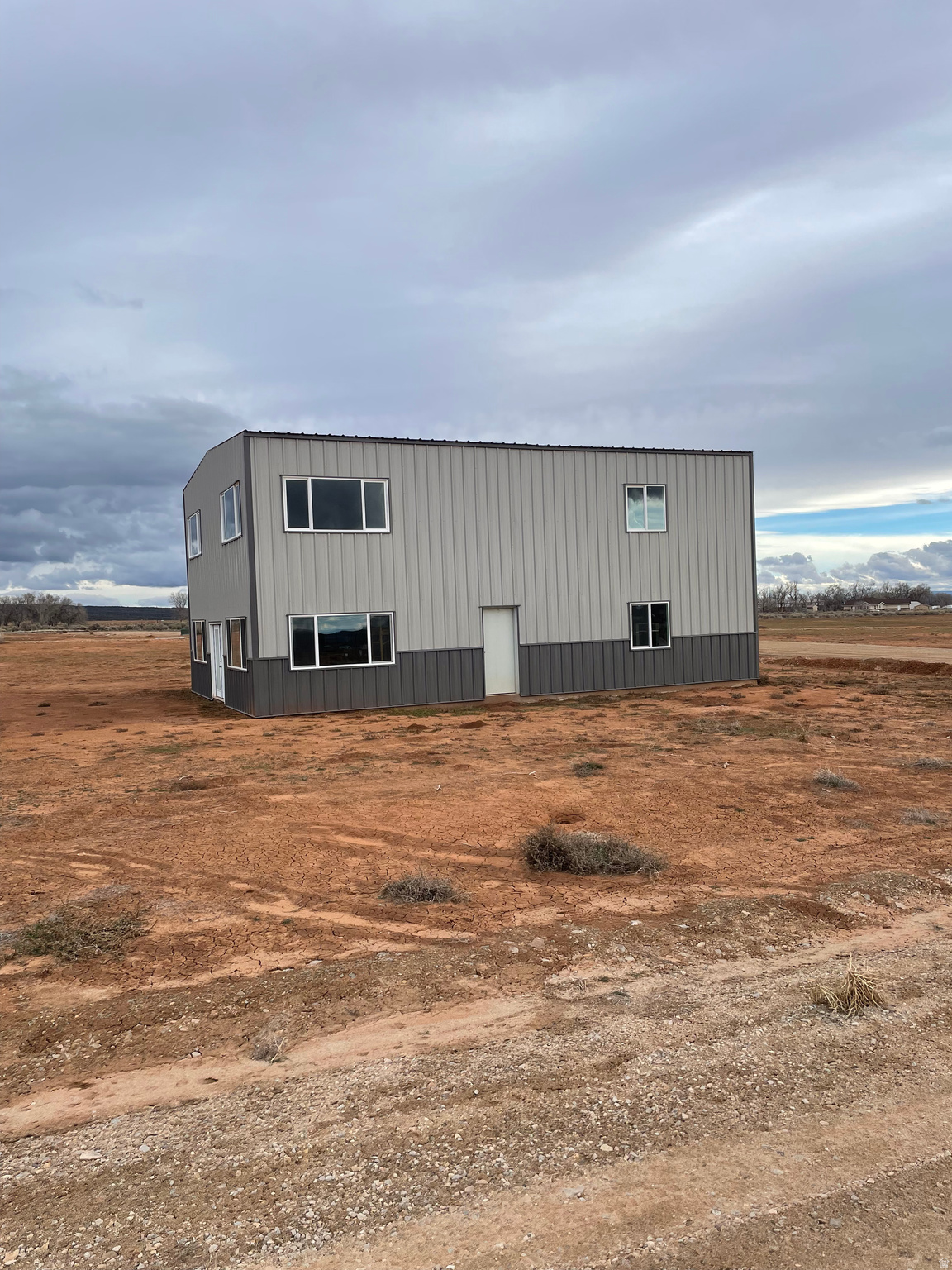 LEGACY FIELDS - Land