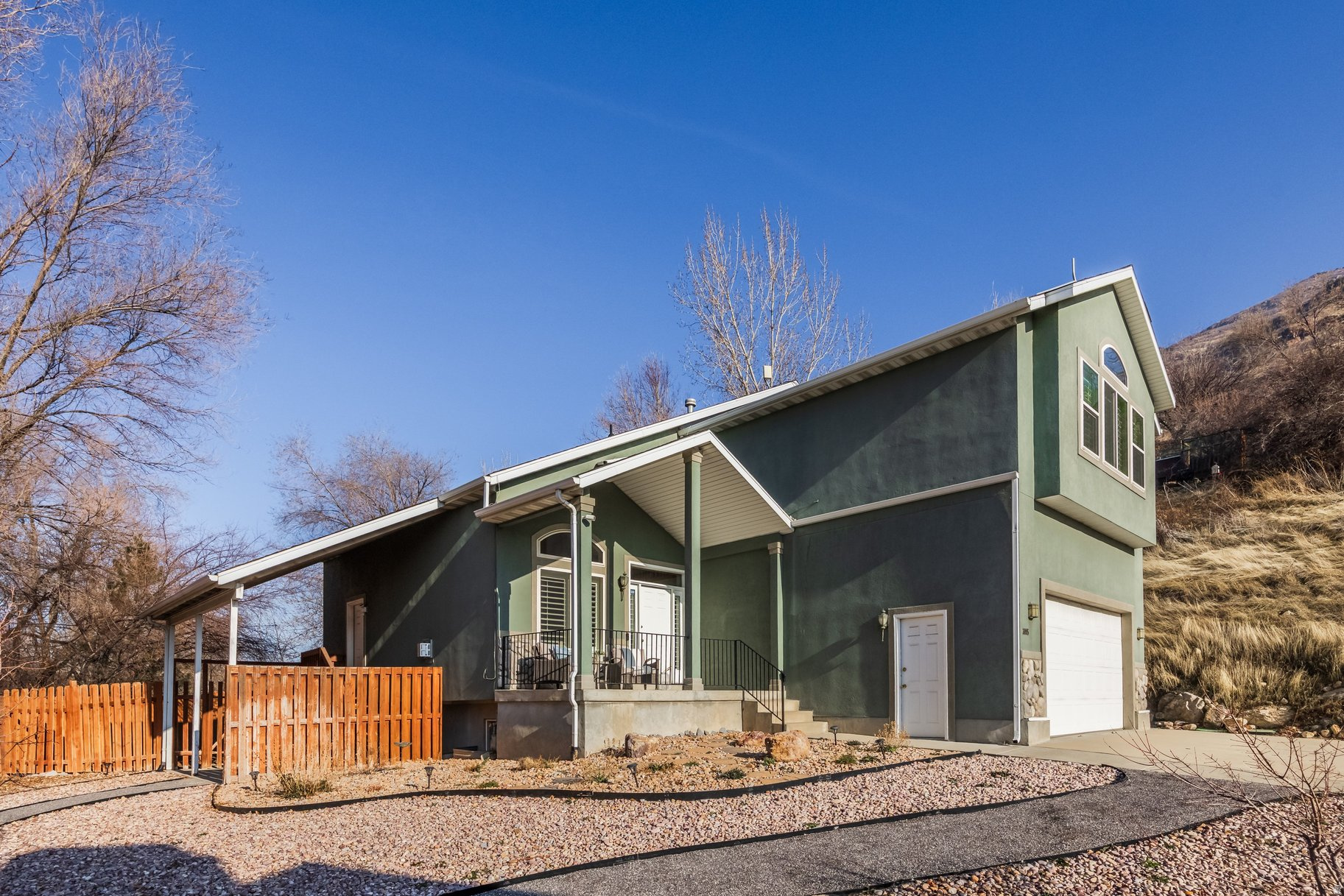 SILVER HAWK - Residential