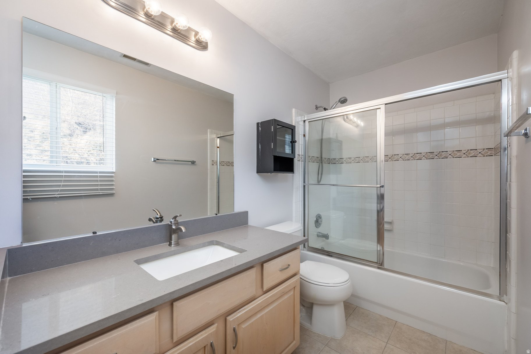 SILVER HAWK - Residential