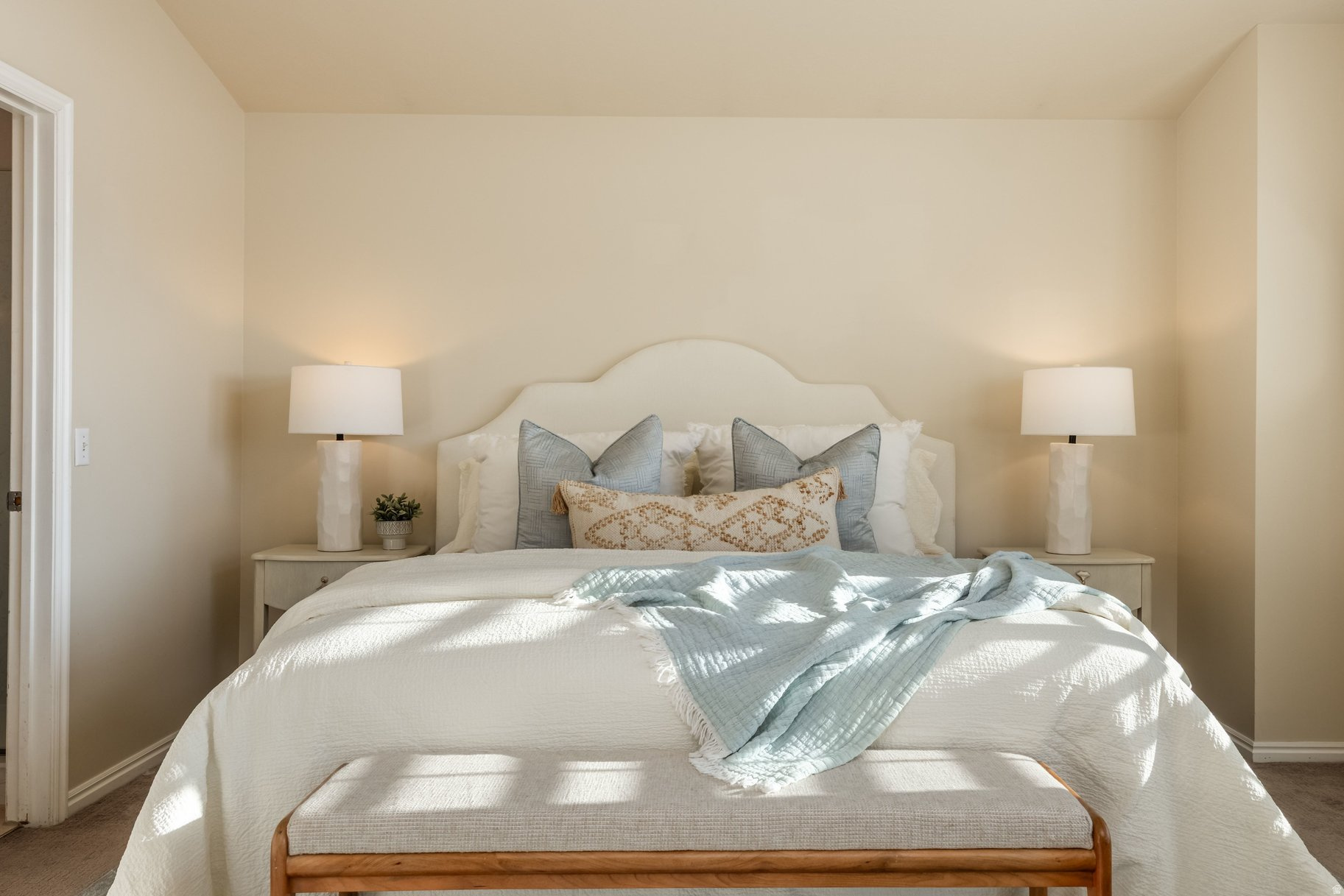 SILVER HAWK - Residential