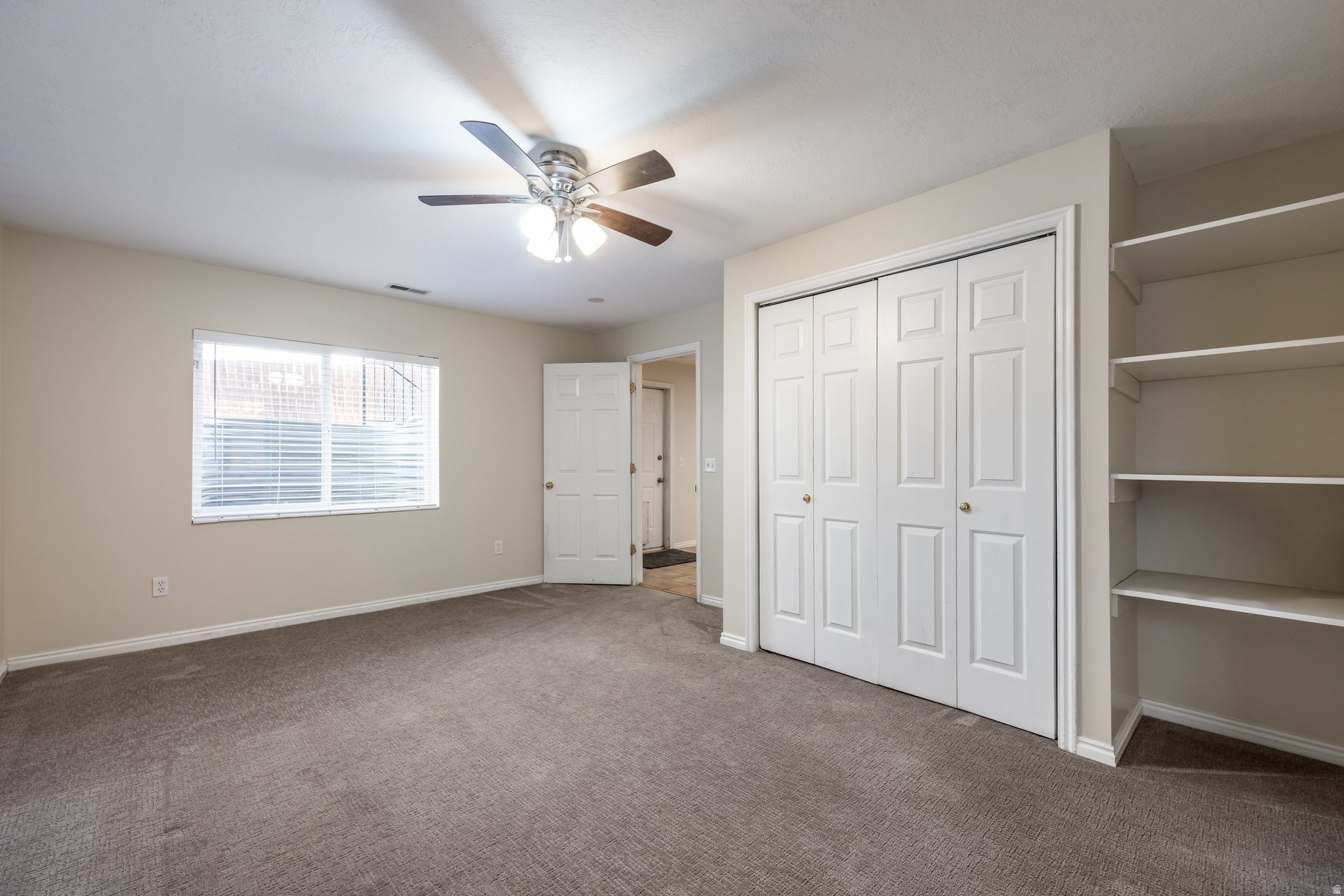 SILVER HAWK - Residential