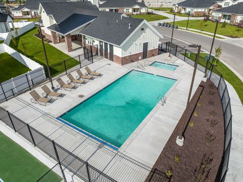 Tiny photo for 10816 S HAVEN LANDING DR, South Jordan, UT 84095 (MLS # 2138151)