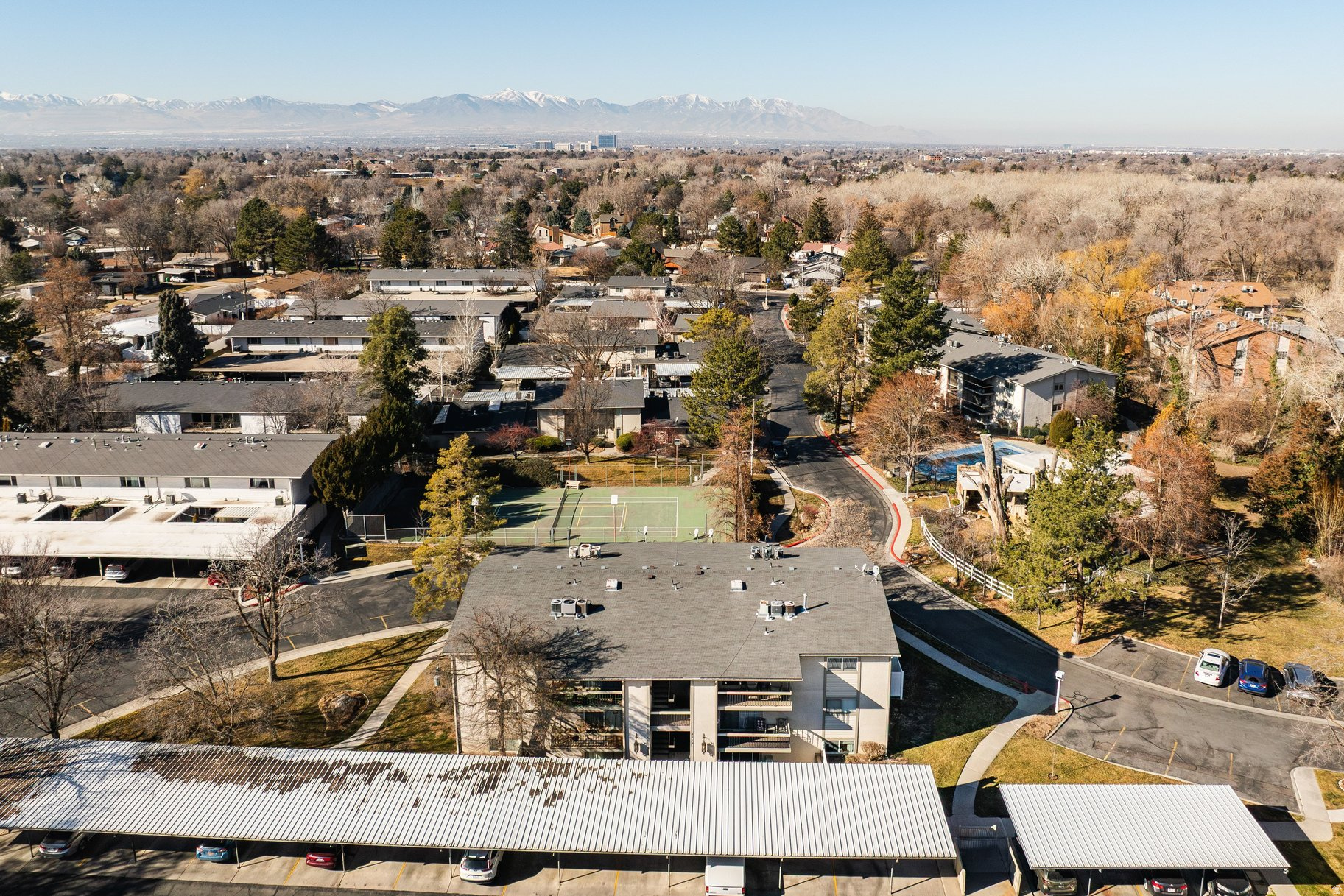 WOODBRIDGE CONDO - Residential