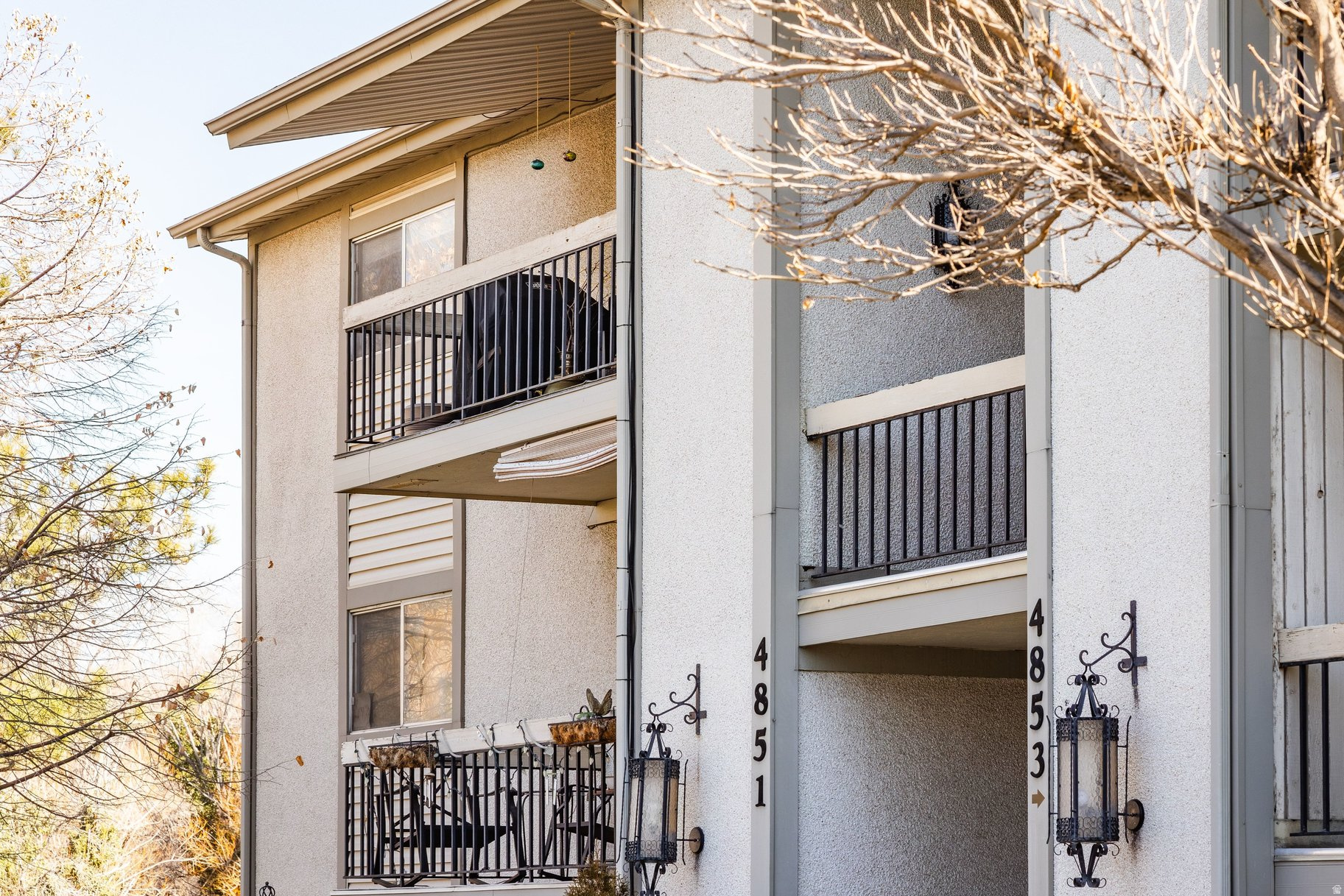 WOODBRIDGE CONDO - Residential