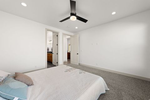 Tiny photo for 1493 N HORIZON PKWY, Washington, UT 84780 (MLS # 2126635)